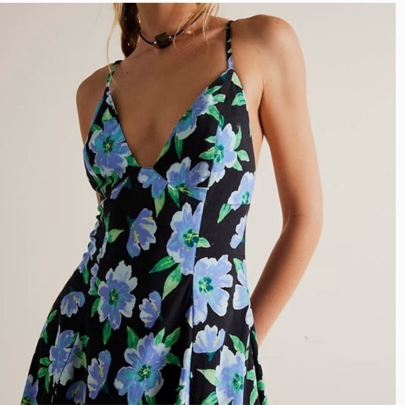NEW! Free People Finer Things Floral Maxi 🦋 Sz Medium - Picture 3 of 14